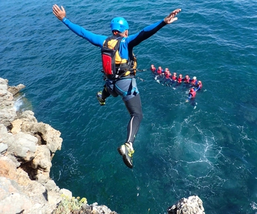 Lisbon: Coasteering and Speedboat, Arrábida Setubal Sesimbra