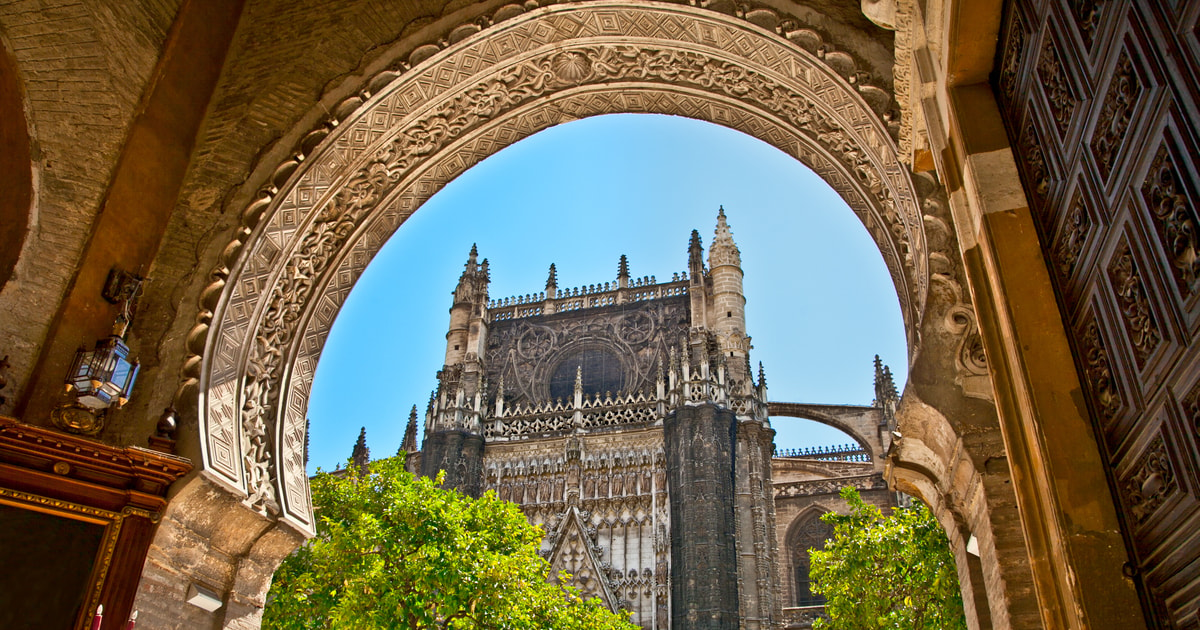 seville cathedral guided tour