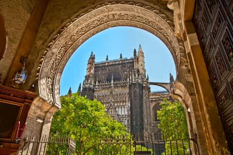 Sevilha: visita guiada à Catedral e à Giralda com ingressos