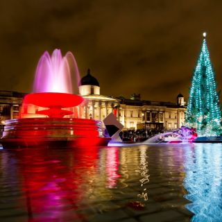 London: Christmas Eve Illuminations of London Bus Tour