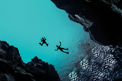 Vanuit Reykjavik: Silfra-snorkelen met onderwaterfoto'sOptie met een wetsuit