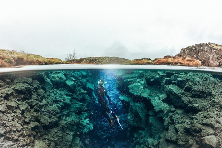Vanuit Reykjavik: Silfra-snorkelen met onderwaterfoto'sOptie met een drysuit