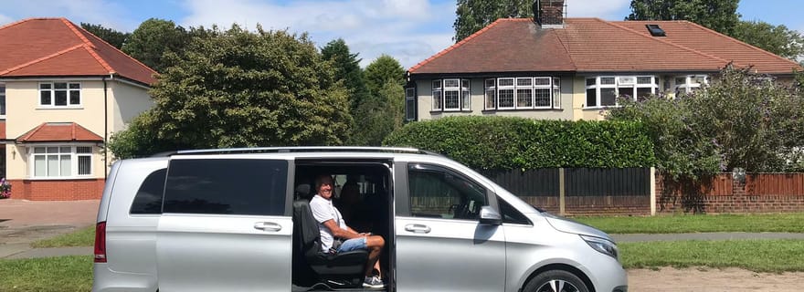 Liverpool : Total Beatles Car Tour Casbah & Cavern Clubs