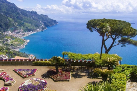 Z Neapolu: wspólna jednodniowa wycieczka na Sorrento i wybrzeże AmalfiMiejsce spotkania portu wycieczkowego