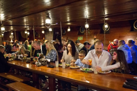 Cancun: Jolly Roger Pirate Show z kolacjąJolly Roger Menu Pierwszego Mate (Premium)