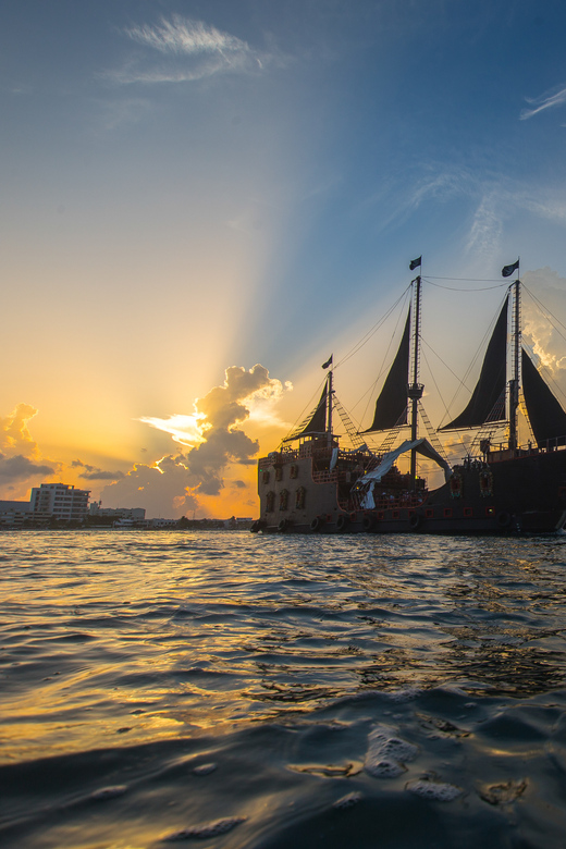 Cancun Jolly Roger Pirate Ship Night Show Including Dinner 2024