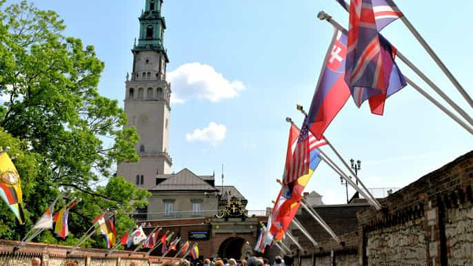 from krakow czestochowa monastery private tour