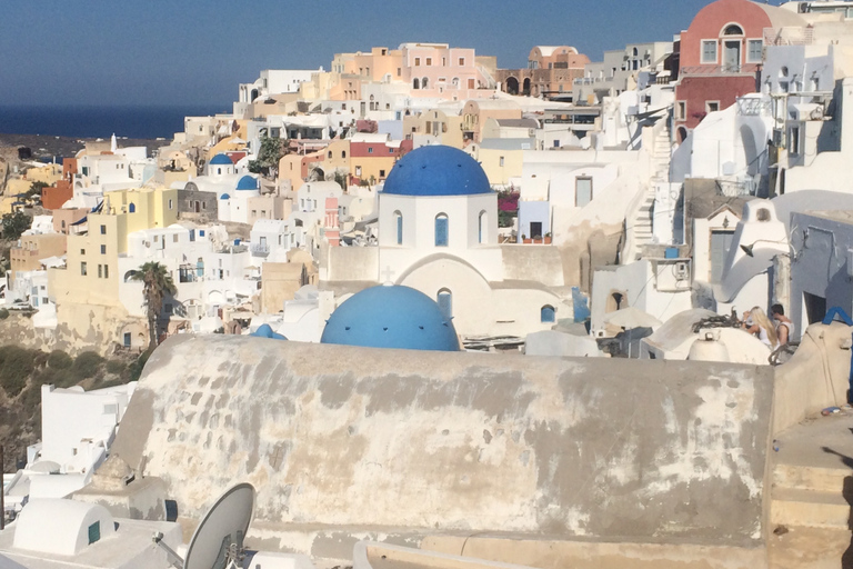 Santorin: visite guidée d'Akrotiri, croisière en bateau à moteur et déjeunerSantorin: visite guidée de Akrotiri, croisière en bateau à moteur et déjeuner