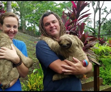 Roatán: Daniel Johnson's Monkey/Sloth Sanctuary and Snorkel