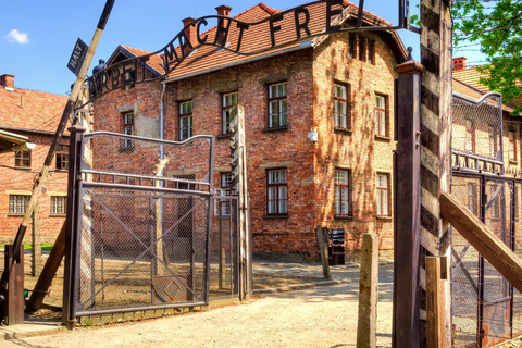 Cracovia: Auschwitz Tour guiado con almuerzo opcional y servicio de recogida