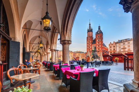 Krakow: City Sightseeing Tour by Electric Golf Cart Tour in Swedish