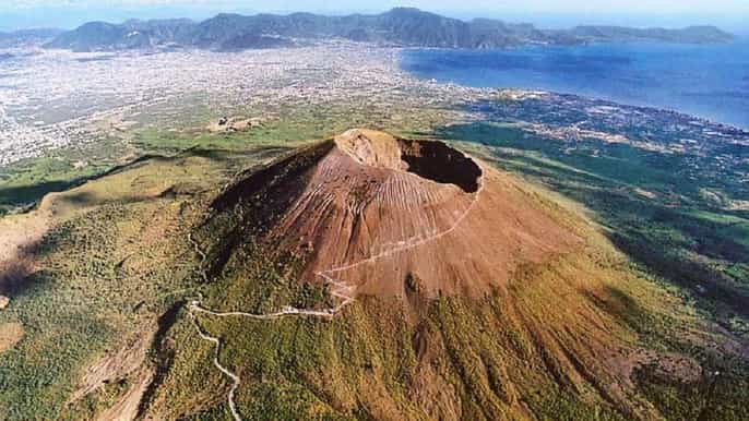 from naples allinclusive mount vesuvius halfday tour