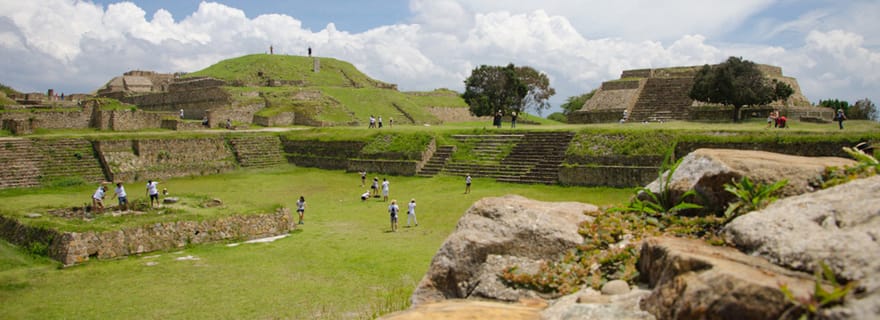 Au départ de Huatulco : Visite guidée de nuit à Oaxaca
