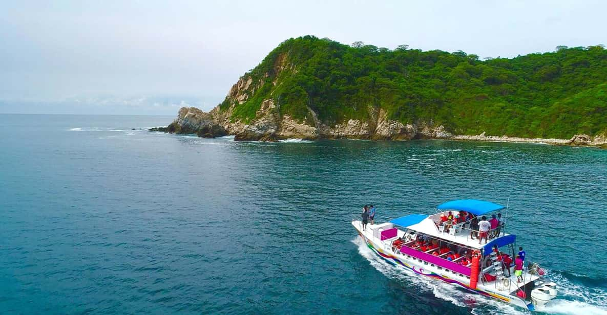 bay tour huatulco