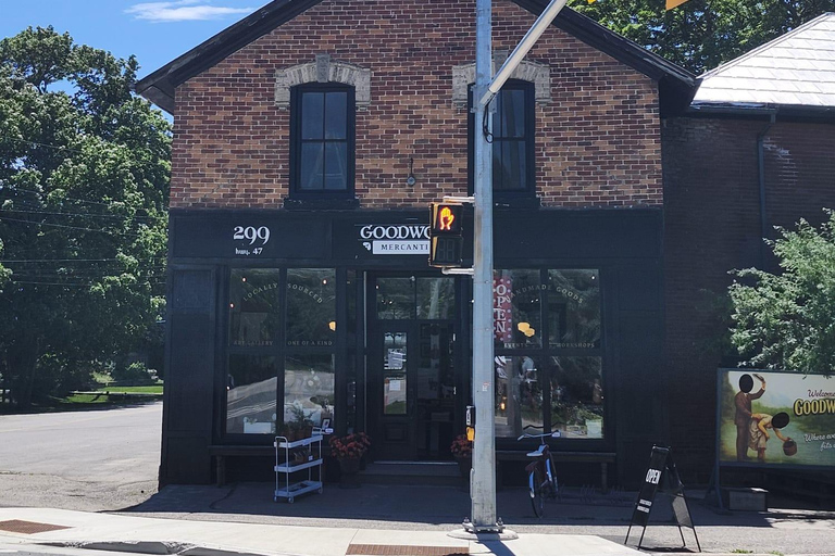 Inspired by Schitt's Creek TV Show - Filming Locations Tour