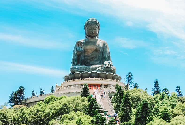 Hong Kong: Big Buddha Private Hiking Tour from Tung Chung | GetYourGuide