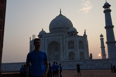 Agra: privérondleiding van 3 uur door de Taj MahalTour zonder transfers