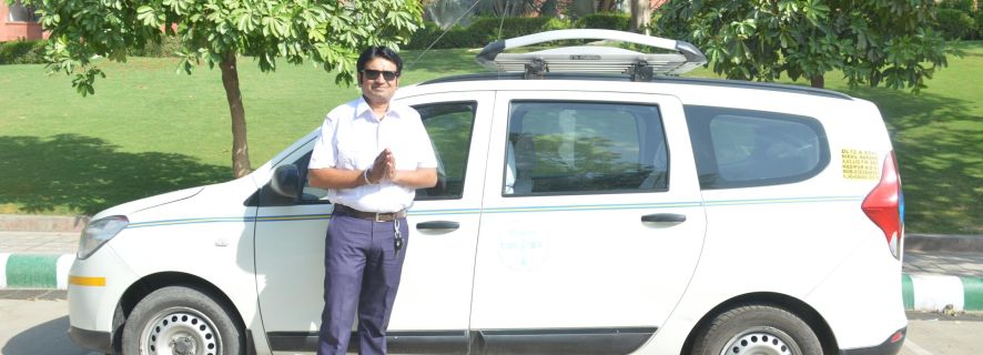 Jaipur: Private Airport Transfer To or From the City