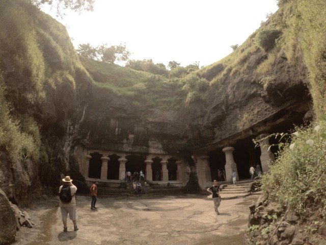 Visit Mumbai Elephanta Caves Half-Day Guided Tour in Mumbai