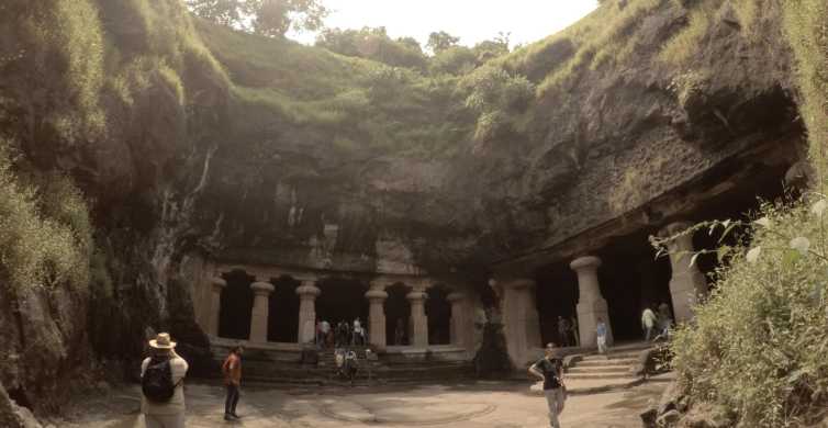 Mumbai: Elephanta Mağaraları Yarım Günlük Rehberli Tur