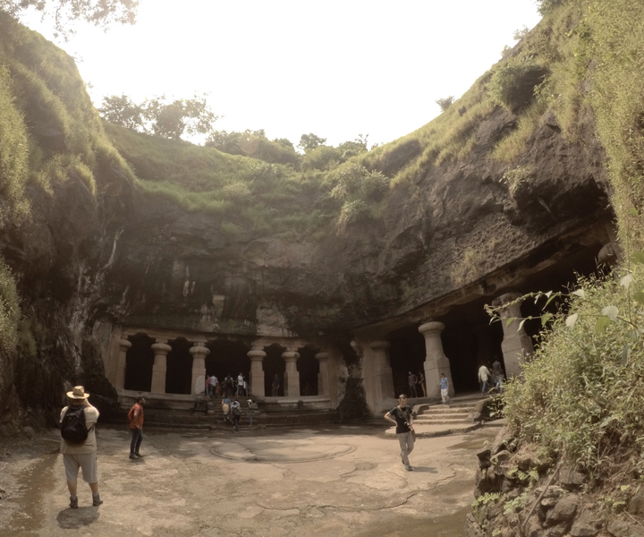 Mumbai: Elephanta Caves Half-Day Guided Tour