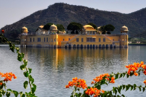 Jaipur: driedaagse Golden Triangle Tour naar Agra en DelhiTour met 4-sterrenhotels