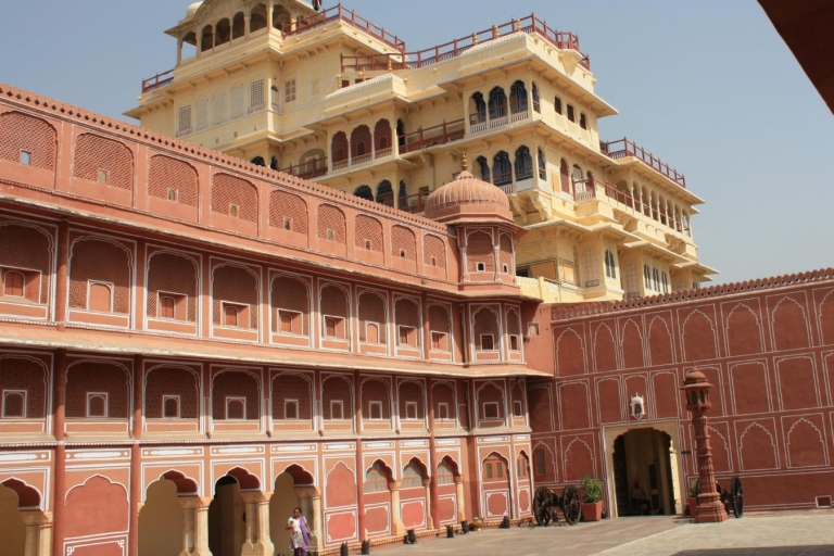 Jaipur: 3-dniowa wycieczka po Złotym Trójkącie do Agry i DelhiWycieczka z czterogwiazdkowymi hotelami