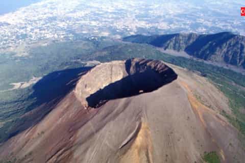 From Naples: Mount Vesuvius Health and Wellness Excursion