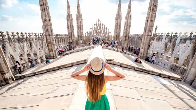 Milan: Cathedral and Rooftop Entry Ticket or Guided Tour