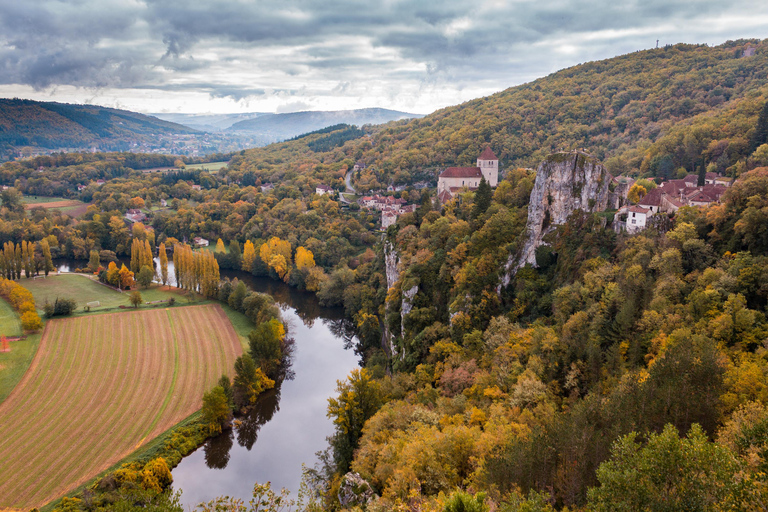 From Cahors: Pech Merle Cave & Saint-Cirq-Lapopie Tour