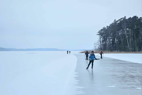 Stockholm : Patinage nordique pour débutants sur un lac gelé