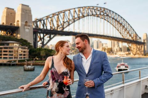 Sydney: Dinner-Bootsfahrt im Hafen mit 3-, 4-/6-Gänge-Menü