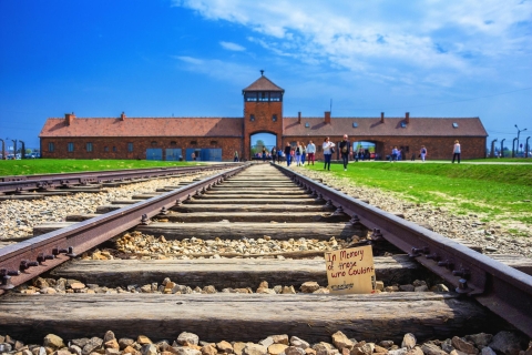 Vanuit Krakau: rondleiding met gids in Auschwitz - BirkenauTour in het Frans vanaf een trefpunt