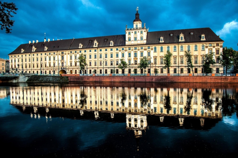Wroclaw: City of 100 Bridges 4-Hour Private City Tour