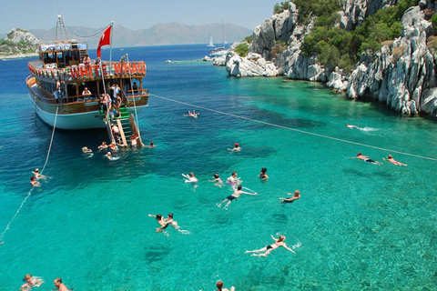 Marmaris Sunset Boat Trip w/Swim Stops & Unlimited Drinks