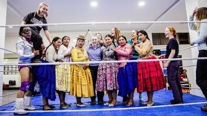 la paz cholitas wrestling show with transfers