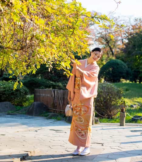 Tokyo: Kimoni rental / Yukata Rental cosplay in Asakusa | GetYourGuide