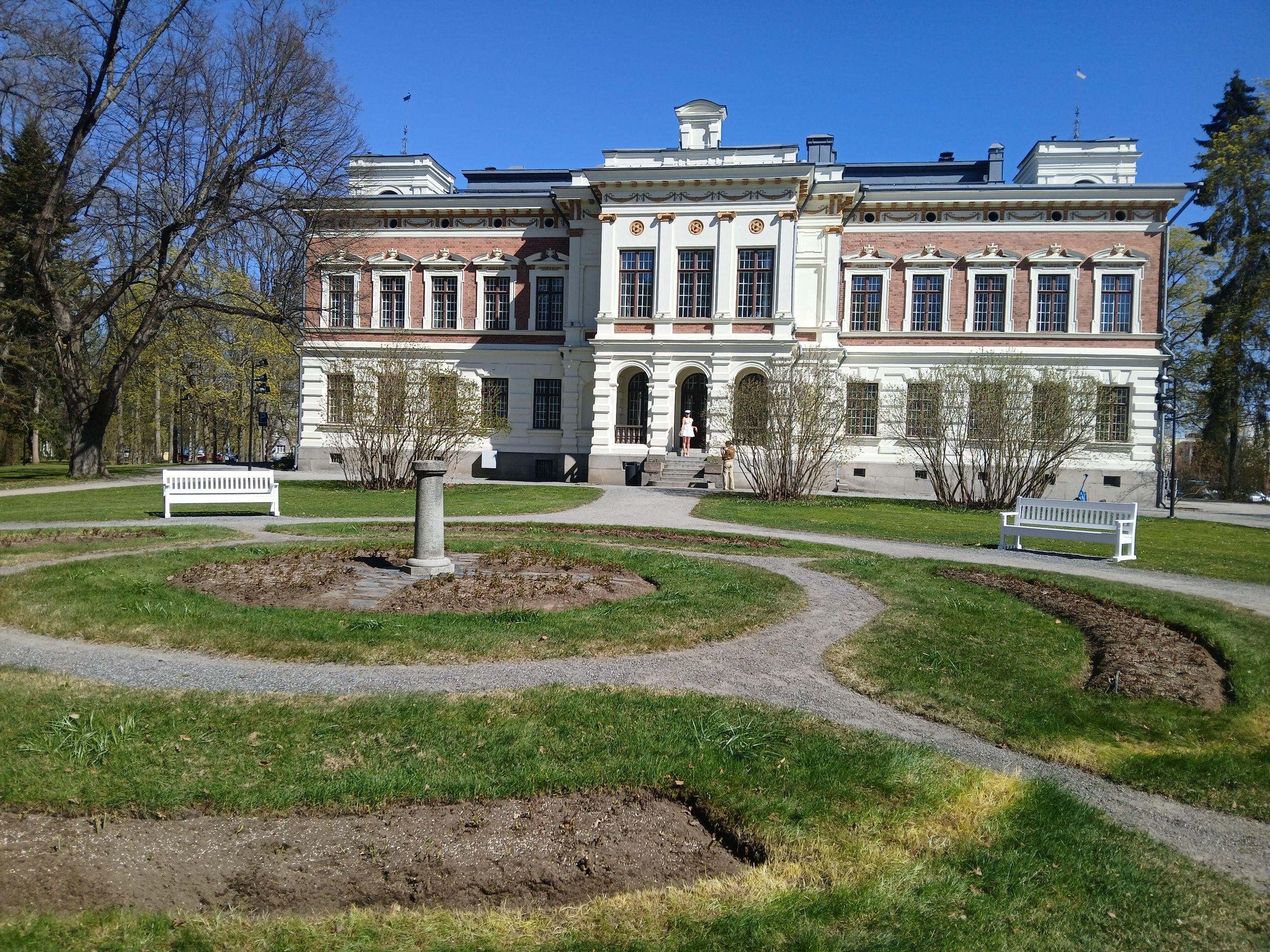 Tampere: Erlebnis am ruhigen See im Hatanpää-Herrenhaus