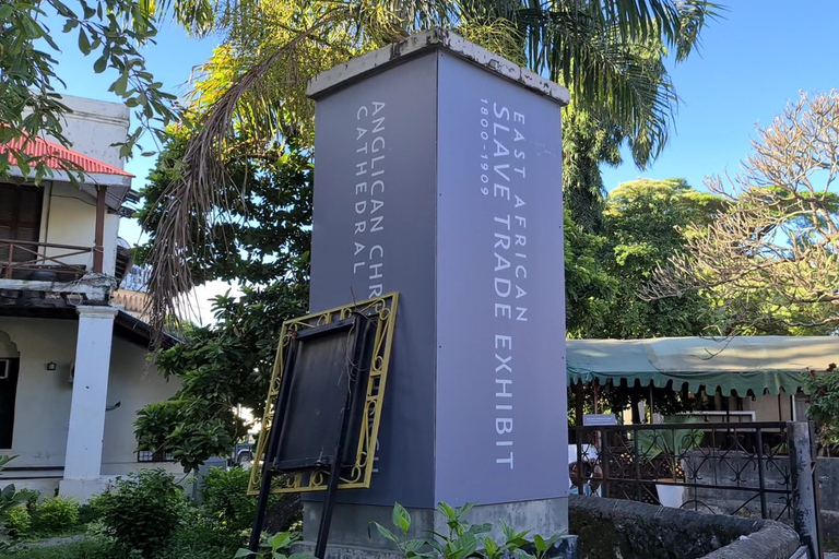 Stone Town Walking Tour With Local Expert GuideShared Walking Tour