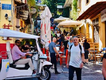Atene: Tour panoramico serale privato in Tuk-Tuk elettrico