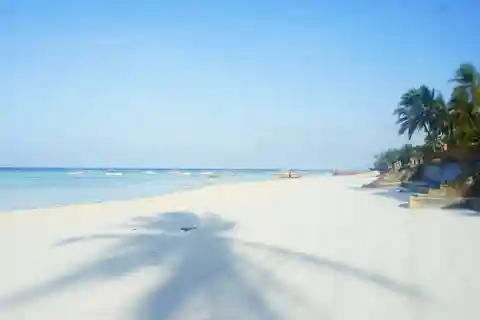 Excursión al pueblo de Nungwi con almuerzo y crucero opcional al atardecer