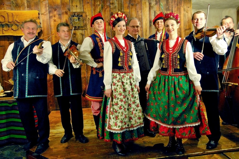 Mazowiecka Folk Tour: Całodniowa Prywatna wycieczka z Warszawy