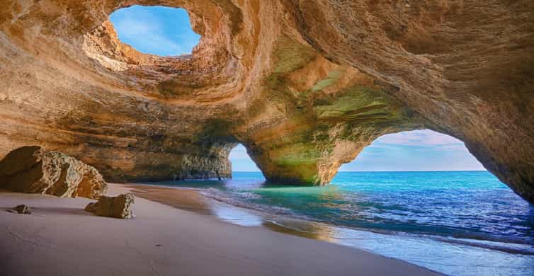 De Portimão: Excursão de barco de 2 horas pelas grutas de Benagil