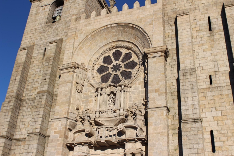 Oporto: tour por el centro histórico de la ciudadTour en alemán