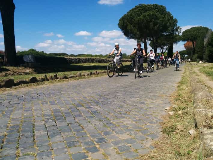 Appia Antica: noleggio bici con itinerari personalizzati | GetYourGuide