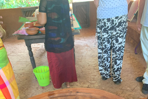 Anuradhapura: clase de cocina tradicional de roti de coco frescoAnuradhapura: Clase de cocina tradicional de roti de coco fresco