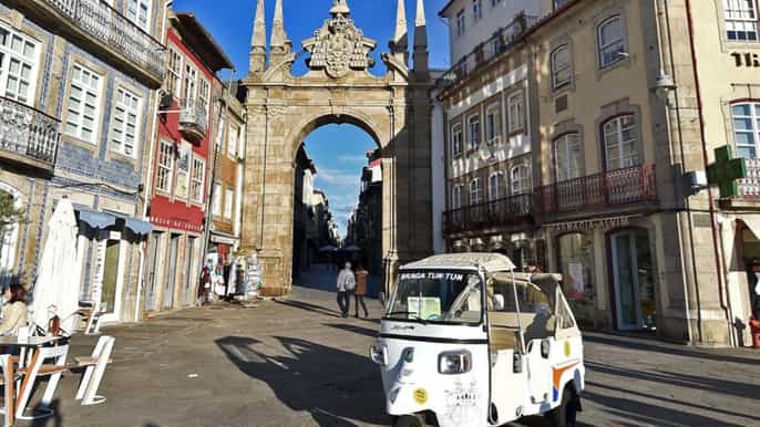braga tuk tuk city tour