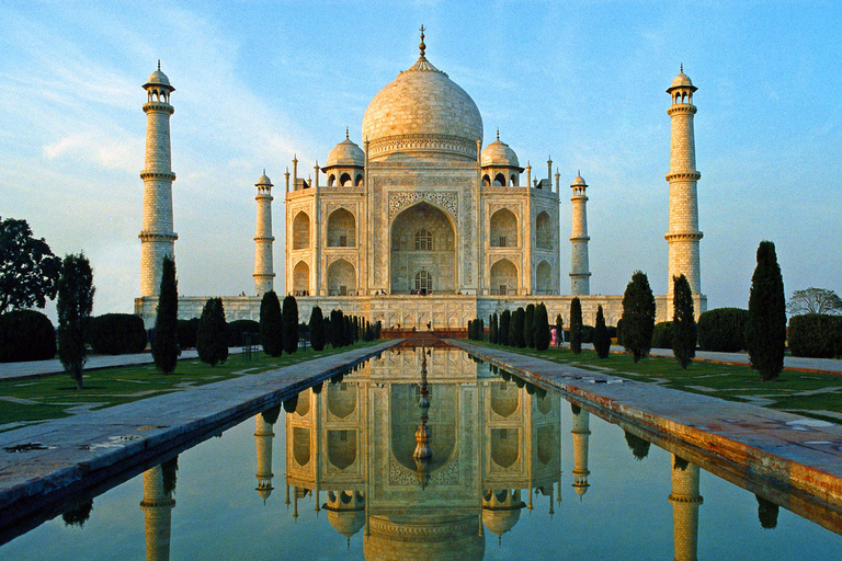Agra: Taj Mahal and Mausoleum Guided Tour Skip-the-Line