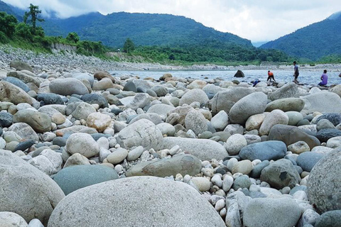 Sylhet Day Tour: Jaflong & Lalakhal