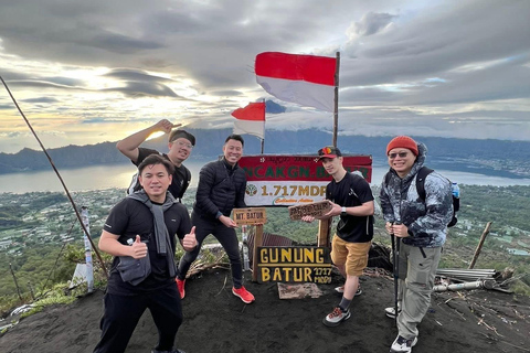Mount Batur Sunrise Hiking – Sharing Tour with Ubud Pickup Meeting point - Group price option